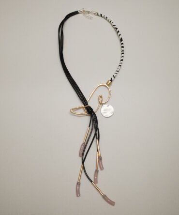 Minimalist Statement Collar 37