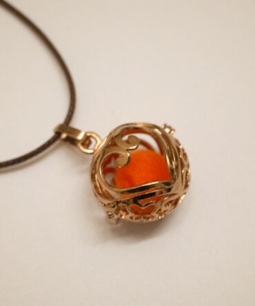 Minimalist Statement Collar 29